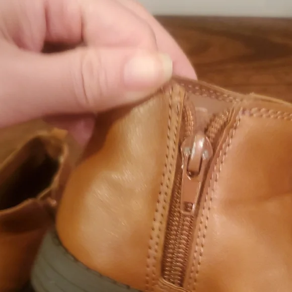 Kids Brown Boots with Heart Detail - Picture 10 of 10